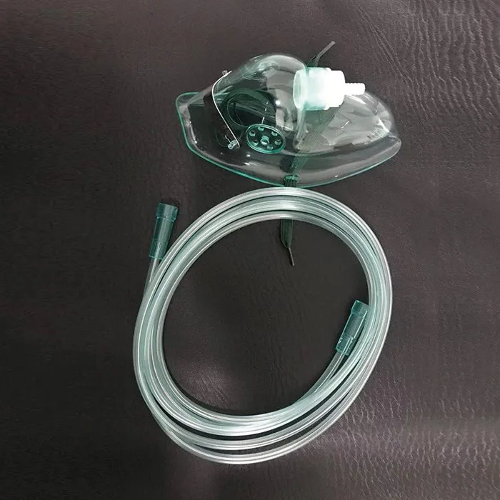 Set per infusione con tubo medico