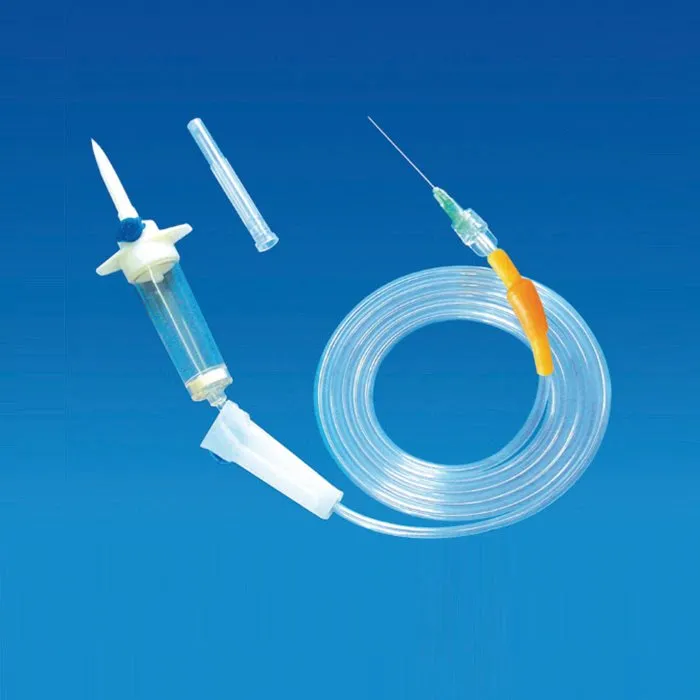 Set per infusione con regolazione precisa